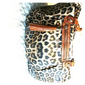 Jessica Simpson handbag